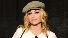 kvartira-drea-de-matteo-unictozena-pri-obrusenii-doma-v-n-u-jorke.webp