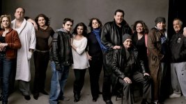 aktery-vpervye-podrobno-rasskazali-vanity-fair-o-zizni-vnutri-klana-soprano.jpg aktery-vpervye-podrobno-rasskazali-vanity-fair-o-zizni-vnutri-klana-soprano.jpg