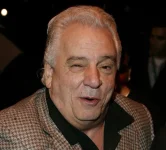 umer-vinni-vella-akter-klana-soprano-i-kazino.webp