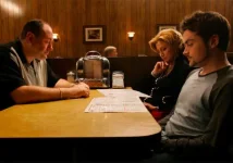 indiewire-posle-slov-devida-cejza-pora-perestat-razgadyvat-final-klana-soprano.webp