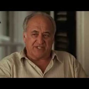 The Sopranos (Клан Сопрано) | Хэш ставит негра на место