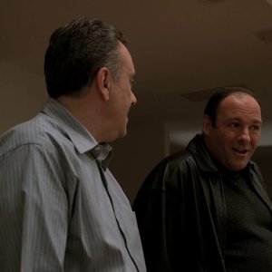 The Sopranos (Клан Сопрано) | Джони Сэк купил дом в Джерси