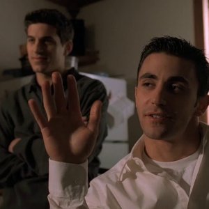 The Sopranos (Клан Сопрано) | Джеки младший строит из себя решалу