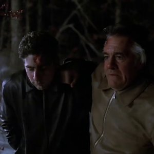 The Sopranos (Клан Сопрано) | Поли и Крис нашли грузовик в парке