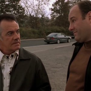 The Sopranos (Клан Сопрано) | Вот когда он женится, тогда станет неприкосновенной