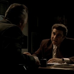 The Sopranos (Клан Сопрано) | Сил намекает Полли о том, на чьей он стороне